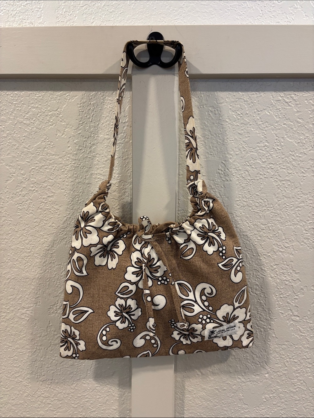 Local Design • Hawaiian Flower Handmade Bag